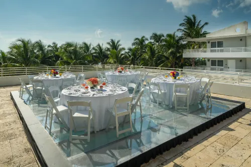 Royal Palm South Beach Miami, a Tribute Portfolio Resort Dining Photos