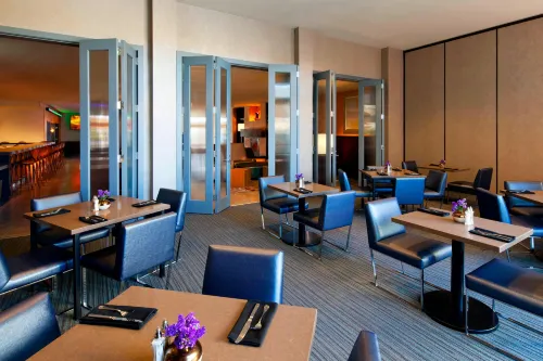 Aloft Silicon Valley Dining Photos
