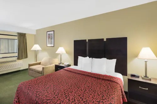 Days Inn & Suites by Wyndham Columbia Airport Photos