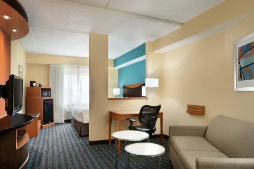 Fairfield Inn & Suites Minneapolis Bloomington/Mall of America Photos