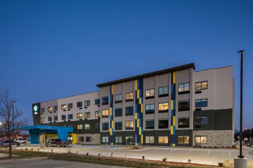 Tru by Hilton Garland Richardson Exterior Photos