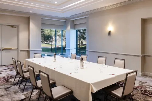 Chicago Marriott Suites Deerfield Business Photos