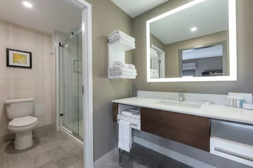 Hampton Inn & Suites by Hilton Charlottetown, PEI Photos