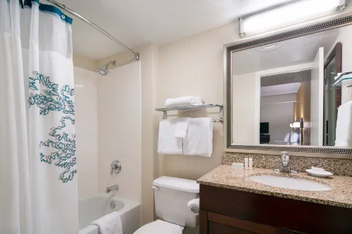 Residence Inn Long Beach Photos