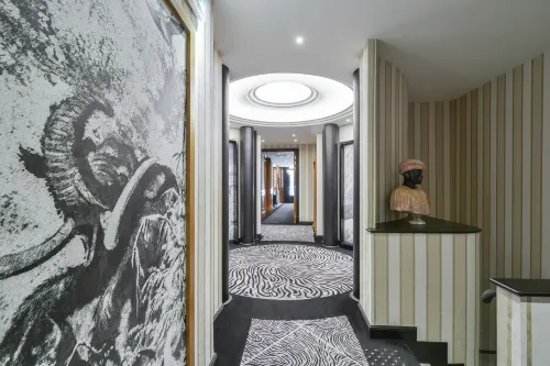Maison Astor Paris, Curio Collection by Hilton Public Areas Photos