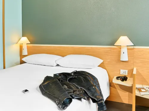 Ibis Firenze Prato Est Rooms Photos