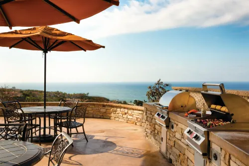 Marriott's Newport Coast Villas Restauration Photos