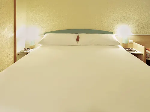 Ibis Ulm City Rooms Photos