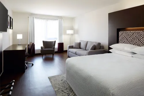 Four Points by Sheraton Lévis Convention Centre Photos