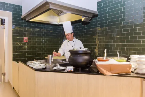 Holiday Inn Puebla la Noria Dining Photos