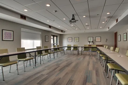 Holiday Inn Express & Suites Aurora - Naperville Espaces Affaires Photos