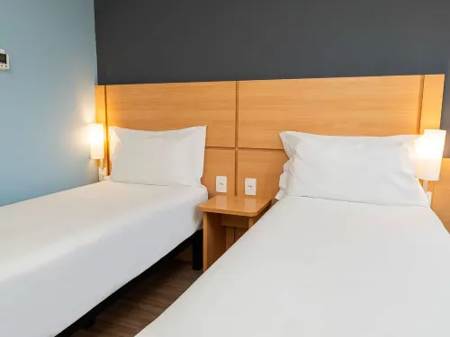 ibis Chapeco Rooms Photos