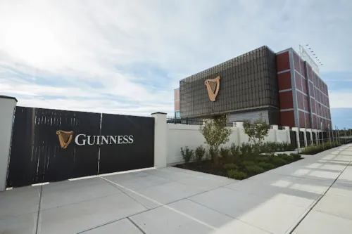 Holiday Inn Baltimore BWI Airport Exterior Photos