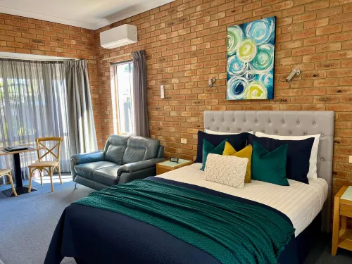 Coastal Waters Motor Inn Rooms Photos