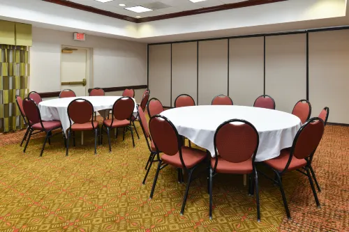 Hampton Inn College Park Business Photos