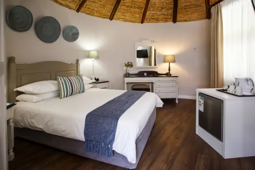 Protea Hotel Oudtshoorn Riempie Estate Photos