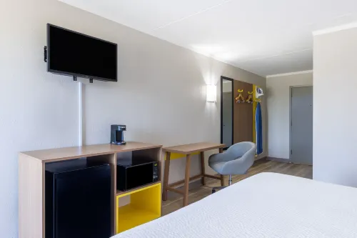 Days Inn & Suites by Wyndham Fort Bragg/Cross Creek Mall Photos