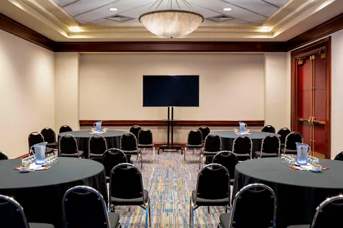 Indianapolis Marriott Downtown Business Photos