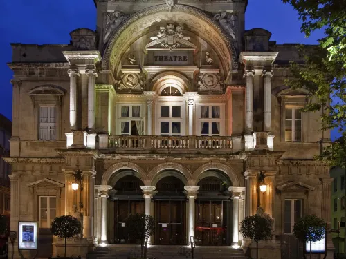 Hôtel IBIS Avignon Sud Extérieur Photos