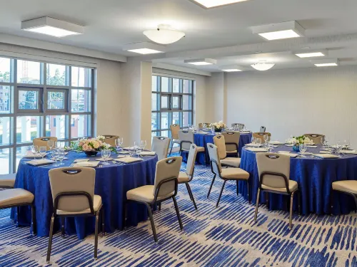 Hyatt Regency La Jolla at Aventine Dining Photos