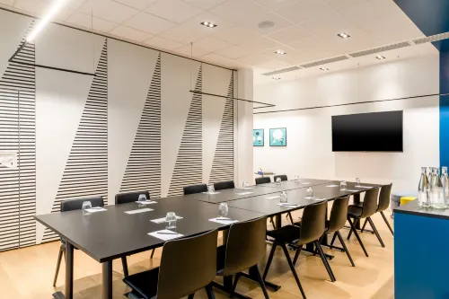 Courtyard Paris Creteil Business Facilities Photos