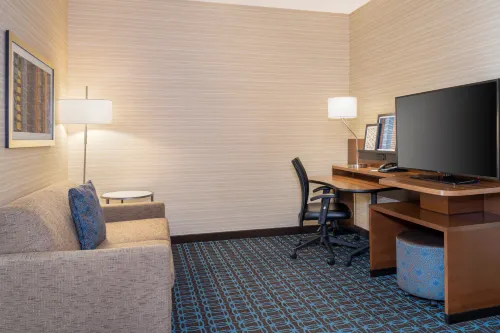Fairfield Inn & Suites by Marriott Los Angeles LAX/El Segundo Photos