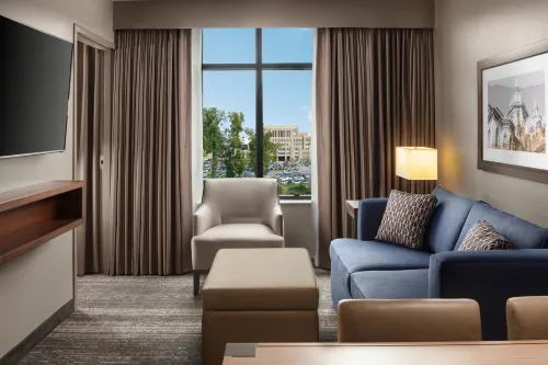 Embassy Suites by Hilton South Bend at Notre Dame Rooms Photos