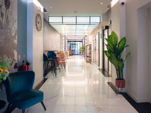 Ibis Styles Paris Batignolles Espaces publics Photos