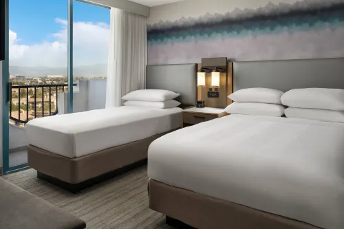 Costa Mesa Marriott Photos