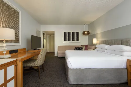Renaissance Palm Springs Hotel Photos