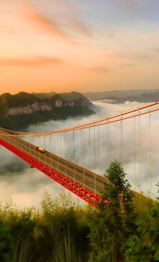 6D5N • Zhangjiajie & Fenghuang leisure tour with Furong Town night view & Aizhai Bridge with 4 world records & Free 72 Wonders Tower night tour: drone footage & Miao costume experience