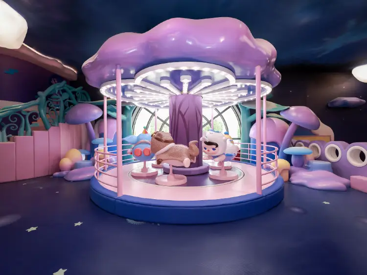 【北京ポップランド限定】ラブブ LABUBU ぬいぐるみ紫 北京ポップランド限定】ラブブ LABUBU ぬいぐるみ紫