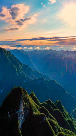 3D2N • Avatar Mountain + Baolong Elevator + Grand Canyon Glass Bridge + Seven Star Mountain Climbing + Tianmen Mountain