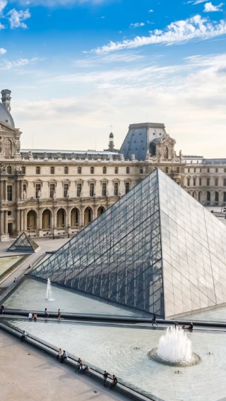 4D3N • France Paris + Louvre + Seine River cruise + Palace of Versailles + Musée d'Orsay + Sainte-Chapelle