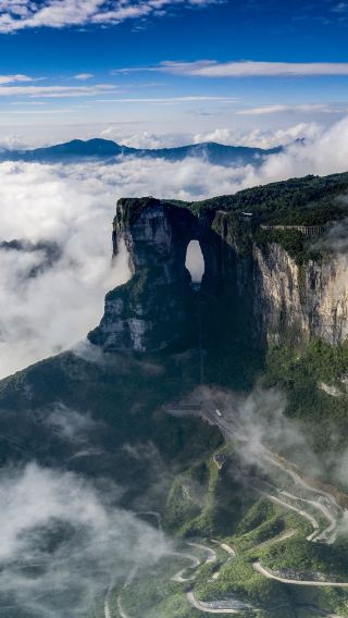 3D2N • Essential Zhangjiajie, Furong Town & Fenghuang: Grand Canyon Glass Bridge + Tianmen Mountain