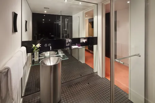 Innside by Meliá Düsseldorf Seestern Rooms Photos