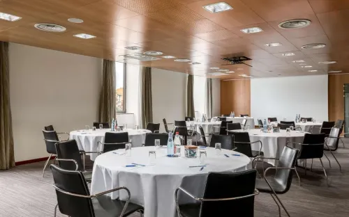 NH Nice Business Facilities Photos