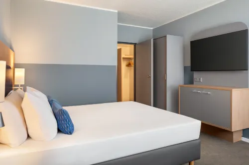 Vienna House Easy by Wyndham Frankfurt Airport Kamar Photos