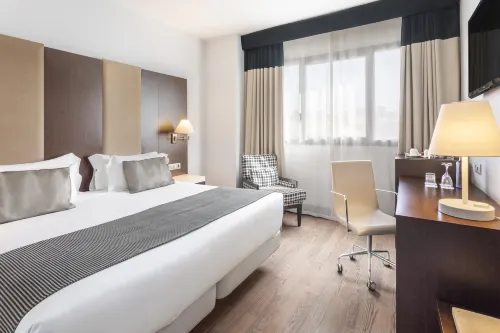 Hotel Catalonia El Retiro Rooms Photos