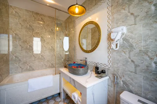 Hoi An Babylon Riverside Hotel & Spa Camere Photos