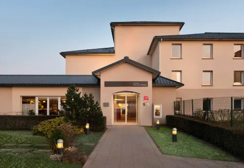 B&B HOTEL Thionville Yutz Route du Luxembourg Udvendigt Photos