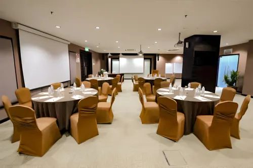 Imperial Heritage Hotel Melaka–City Centre-Free Himalayan Salt Room Access–Free Wifi–Free Parking Бизнес-удобства Photos