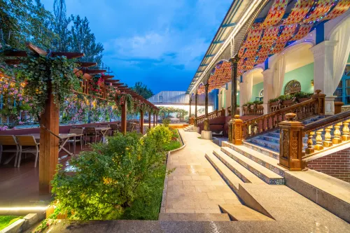 Yining Nalan Pavilion B&B Esterni Photos