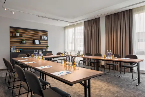 Vienna House Easy by Wyndham Frankfurt Airport Fasilitas Bisnis Photos