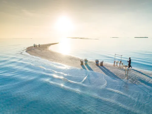 Four Seasons Resort Maldives at Landaa Giraavaru Außen Photos