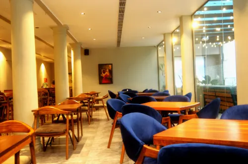 Fairway Colombo - Sri Lanka's First Hotel With Robot Technology Dining Photos
