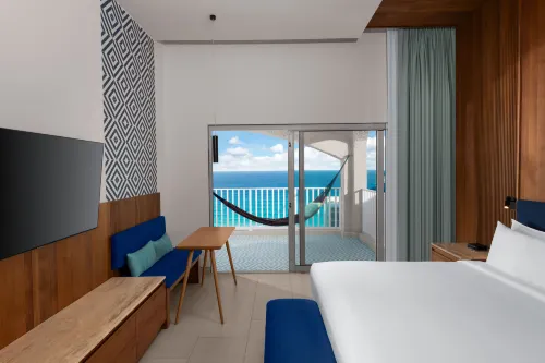 Hilton Cancun Mar Caribe All-Inclusive Resort Rooms Photos
