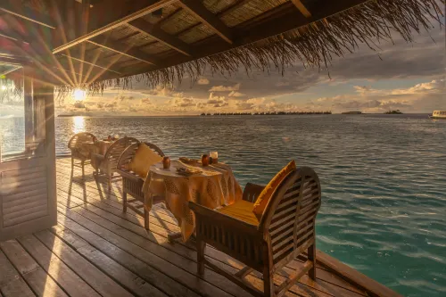 Angsana Velavaru – 20% off seaplane transfer & 2 free excursions - book & stay from Jun to Sep 2025 Restauration Photos