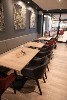 PLAZA Premium Heidelberg Dining Photos