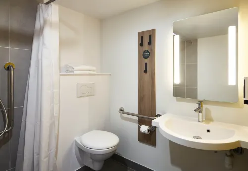 B&B HOTEL Bois d'Arcy Saint Quentin en Yvelines Chambres Photos